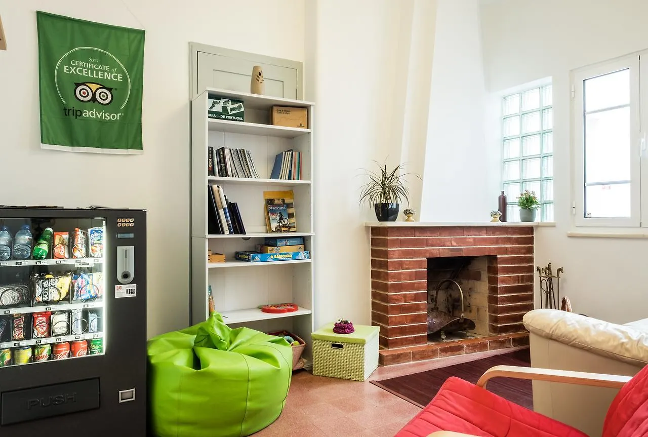 Loule Coreto Hostel